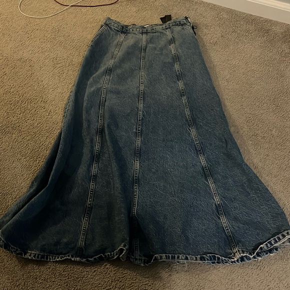 Zara skirt size medium M women’s denim long skirt - Picture 2 of 4